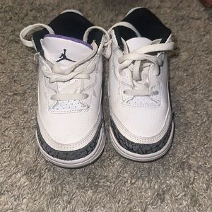 KIDS' TODDLER AIR JORDAN RETRO 3 BASKETBALL SHOES